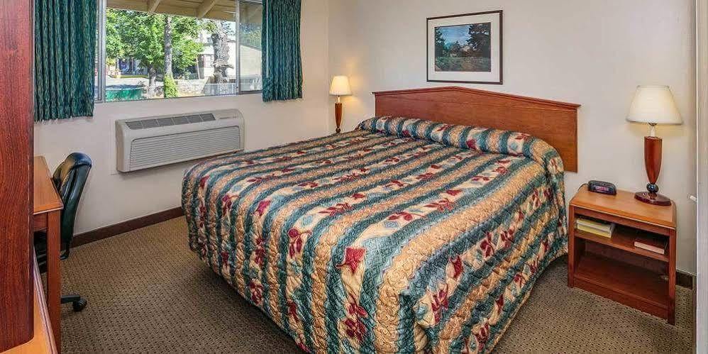 Coachman Inn Bellingham Extérieur photo